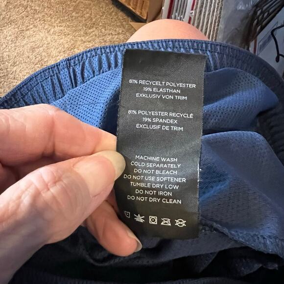 FOURLAPS Pace Athletic Running Shorts.  Women's Navy Blue Size Large - Picture 7 of 8